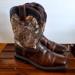 Justin Boots: Men's SE4676 RealTree Square Toe Cowboy Boots Size 10 1/2 EE